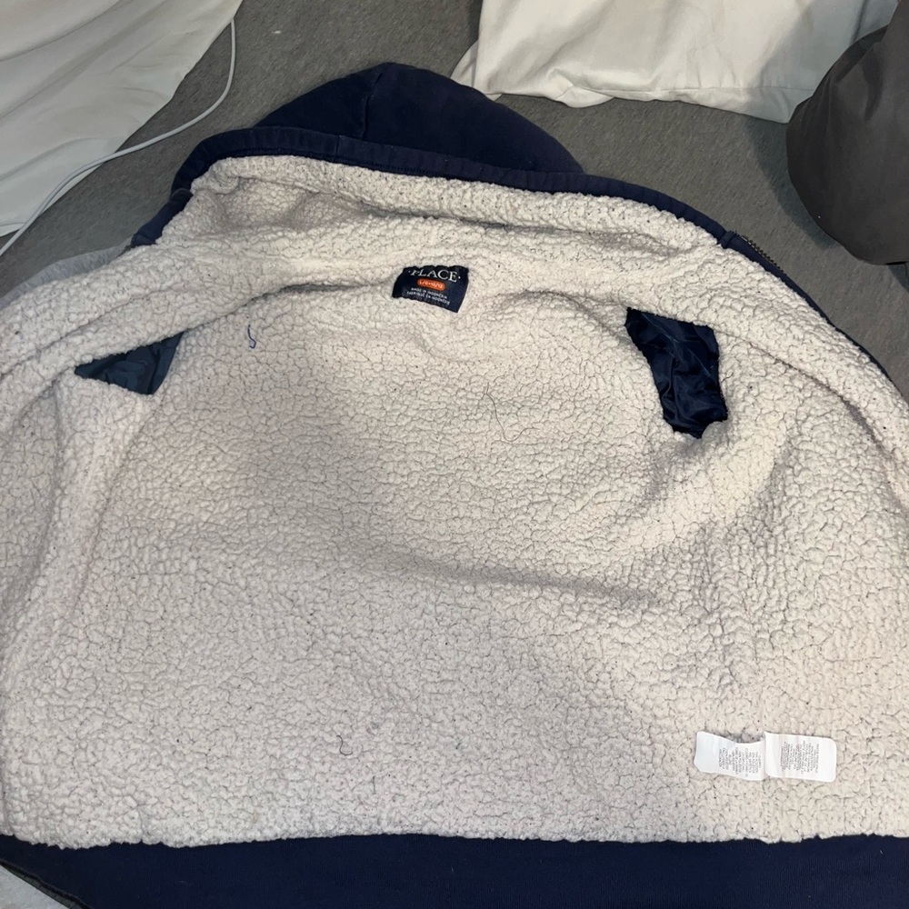 Boys Large Jacket - Picture 3 of 4